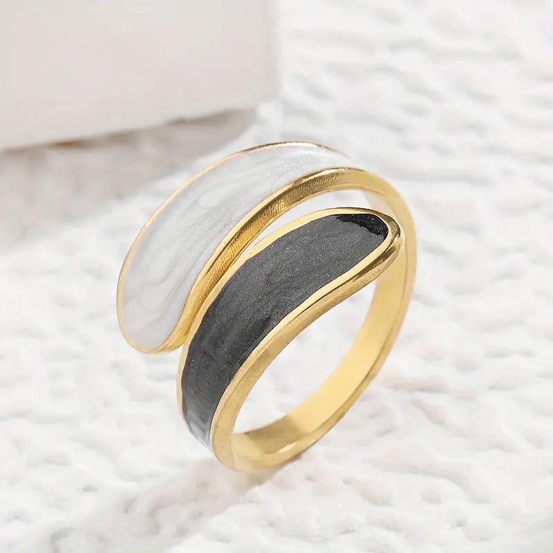 Tranquil Hues Ring