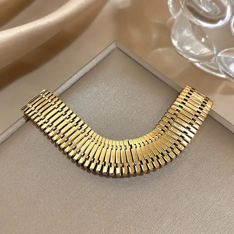 Vintage Gold Chunky Bracelet – Stainless Steel