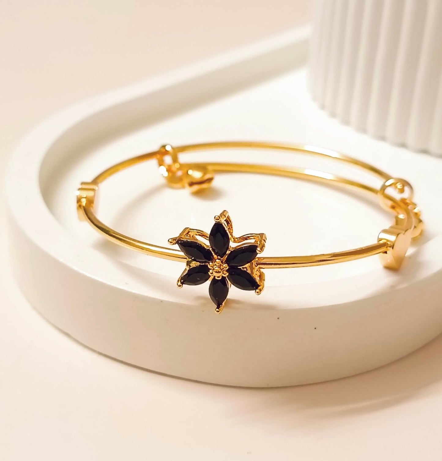 Golden Noir Flora Bangle