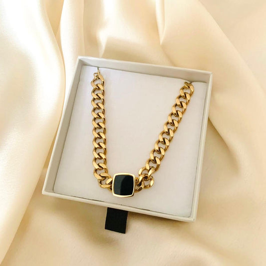 Retro Edge Black Chain Necklace