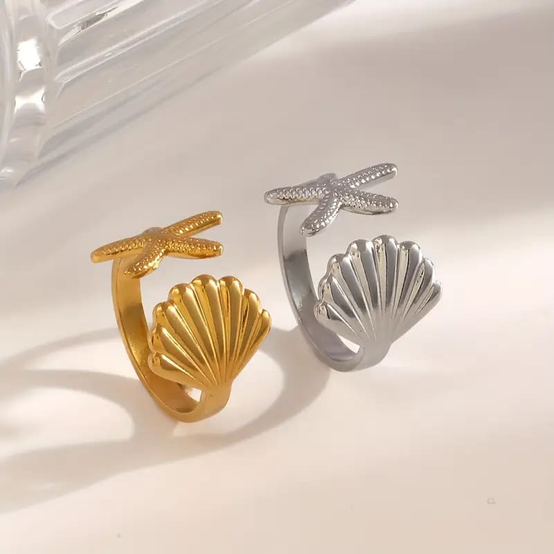 Ocean Breeze Starfish & Shell Ring – 18K Gold Plated Stainless Steel